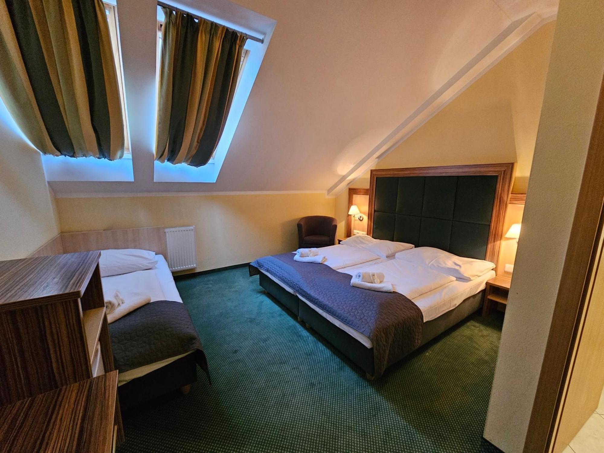 Hotel U Divadla Znojmo Εξωτερικό φωτογραφία