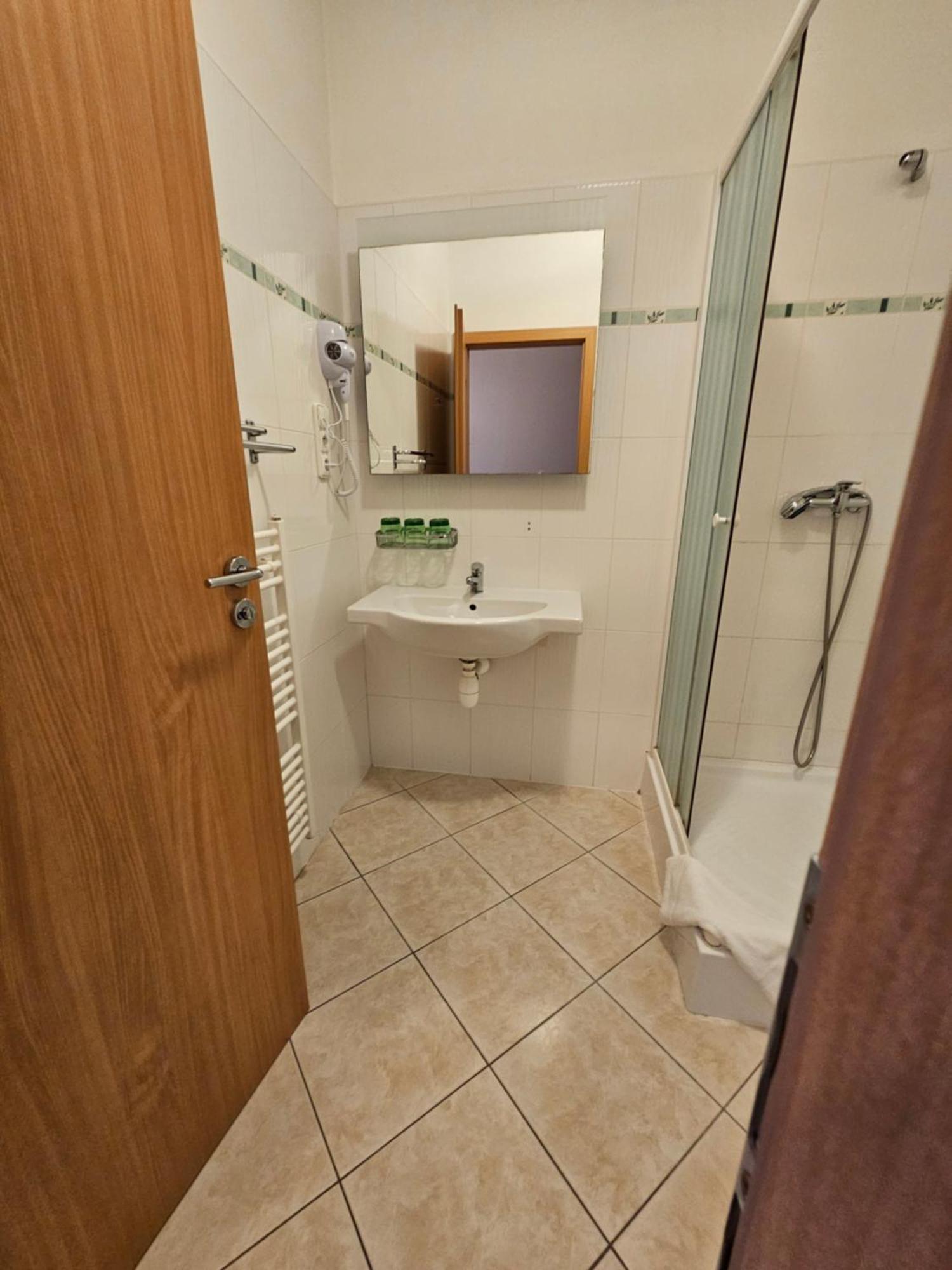 Hotel U Divadla Znojmo Εξωτερικό φωτογραφία