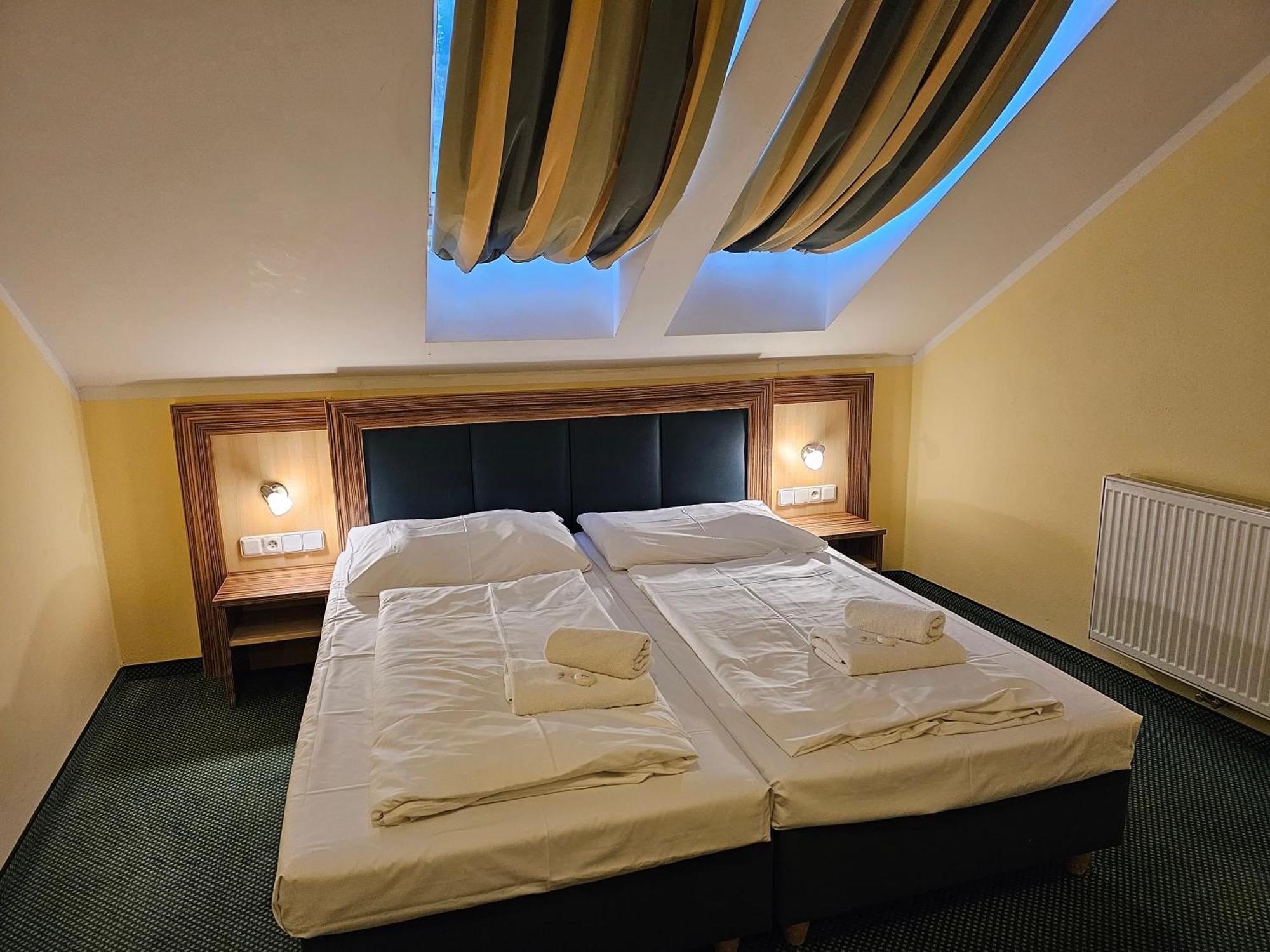 Hotel U Divadla Znojmo Εξωτερικό φωτογραφία