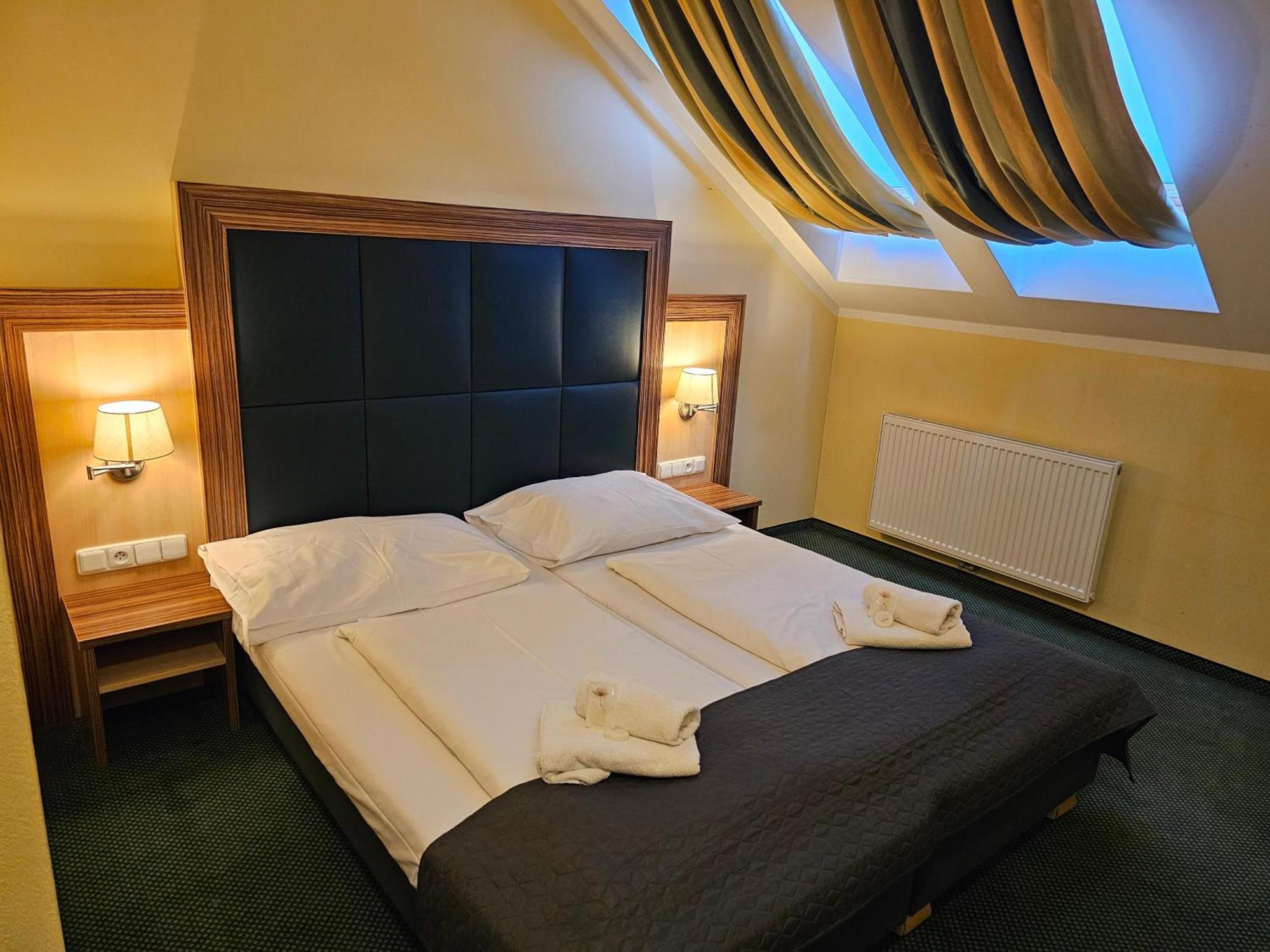 Hotel U Divadla Znojmo Εξωτερικό φωτογραφία