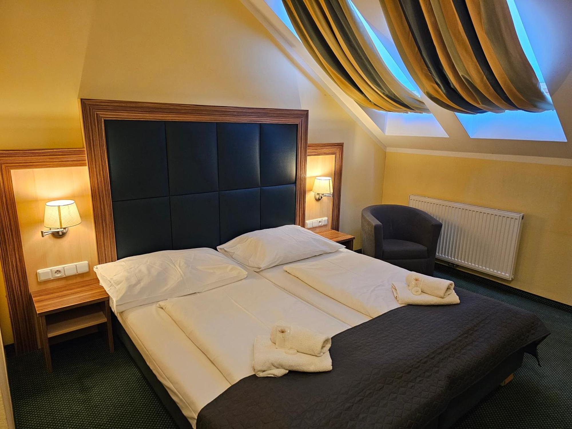 Hotel U Divadla Znojmo Εξωτερικό φωτογραφία