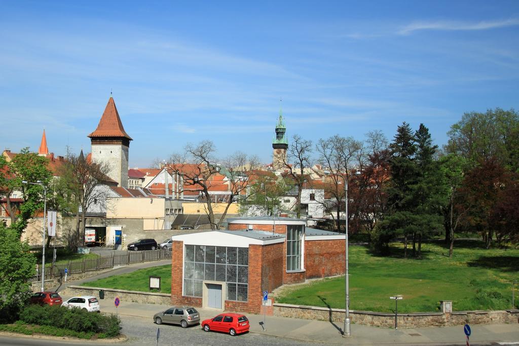 Hotel U Divadla Znojmo Εξωτερικό φωτογραφία