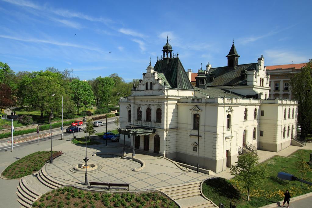 Hotel U Divadla Znojmo Εξωτερικό φωτογραφία
